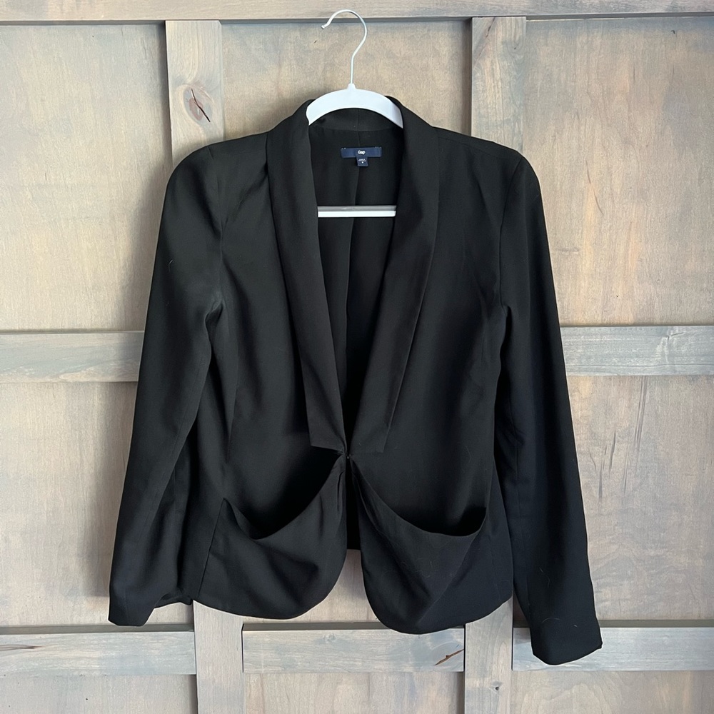 Gap size 8 black blazer